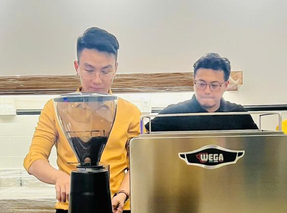 Dịch Vụ Lắp Đặt Máy Cà Phê Cho Quán